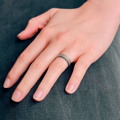 Bague Multiple Anneaux, Or Blanc 375 ou 750 & Diamants Noirs - Kundan
