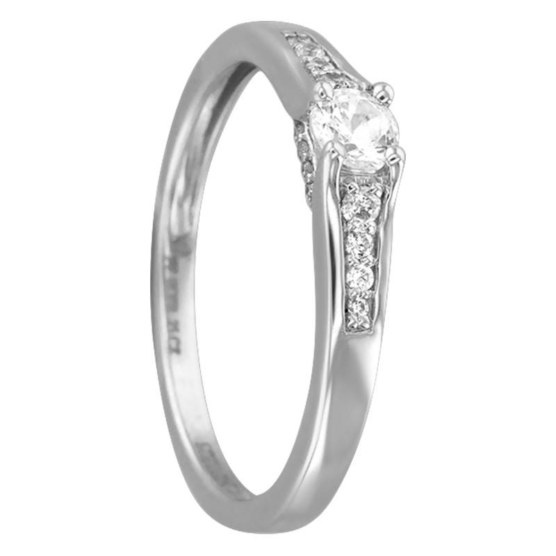 950 Platinum Diamond Accompanied Solitaire Ring - Kundan