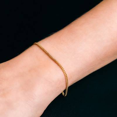 Yellow 750/1000 Gold Curb Chain Bracelet, Length 17 cm, Width 0.80 mm to 3.40 mm - Manillon