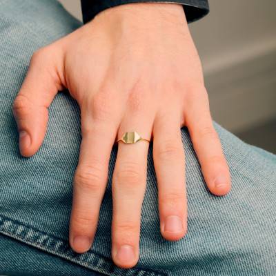 375/1000 or 750/1000 Yellow Gold Square Signet Ring 7 x 7 mm - Imperium