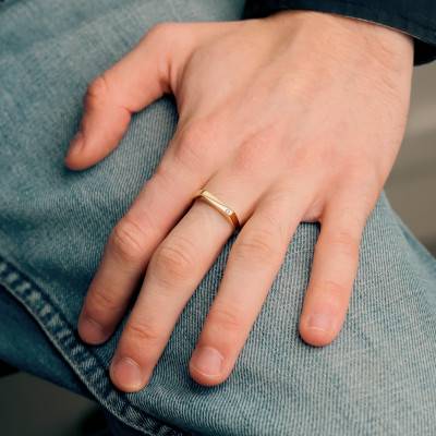 Two-Tone 375/1000 or 750/1000 Gold & Cubic Zirconia Rectangular Signet Ring, 14 x 3 mm - Imperium