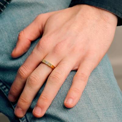 Rectangular Two-Tone Signet Ring in 375 or 750 Gold & Cubic Zirconia, Dimensions 14 x 3 mm - Imperium