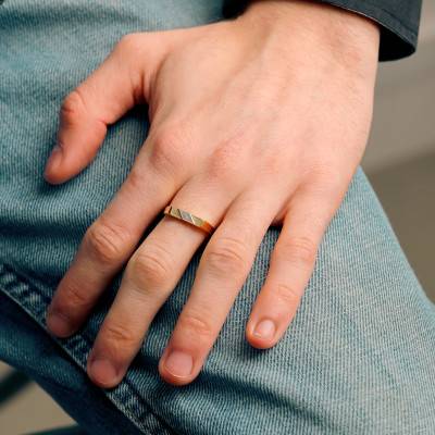 Two-Tone 375/1000 or 750/1000 Gold & Cubic Zirconias Beveled Top Signet Ring, 14 x 3 mm - Imperium