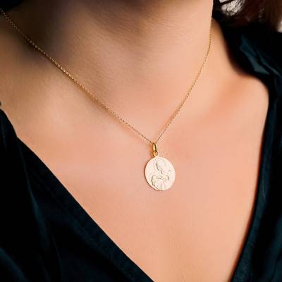 750 Yellow Gold Tenderness Madonna and Child Medal, 18 mm Diameter - Augis