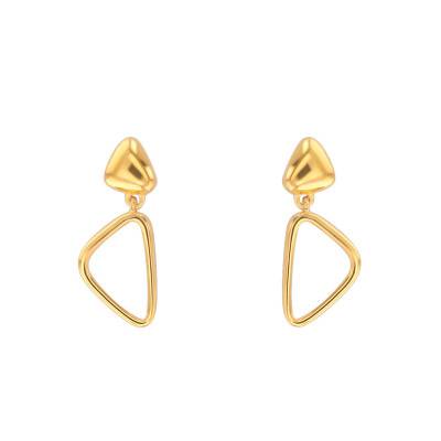 Boucles d'oreilles pendantes, triangle ajouré, Or Jaune 375 - Vandona