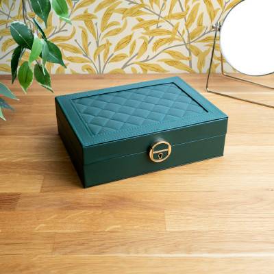 Forest Green Quilted Jewelry Box, 23x17x7cm - Les Essentiels