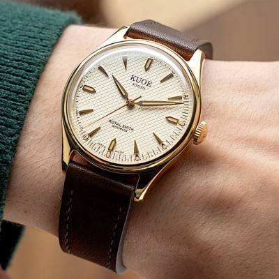 Royal Smith 90-006 Gold Case Ivory Dial Watch - Kuoe Kyoto