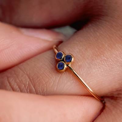 Bague Trio de Saphirs en Or Jaune 750 - Ocarat