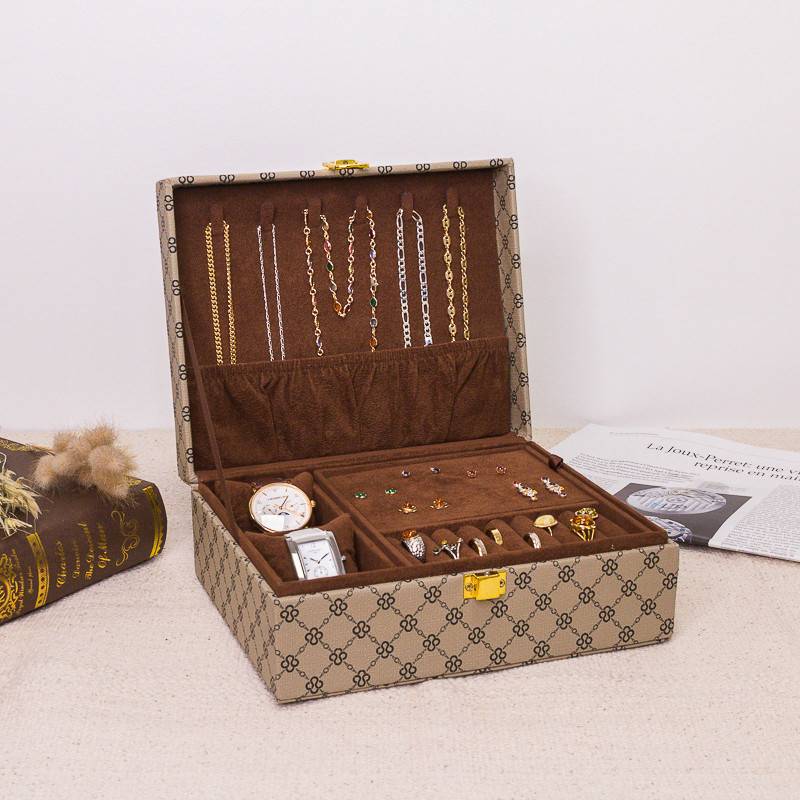 Sand Jewelry Box, 23x18x9cm - Les Essentiels