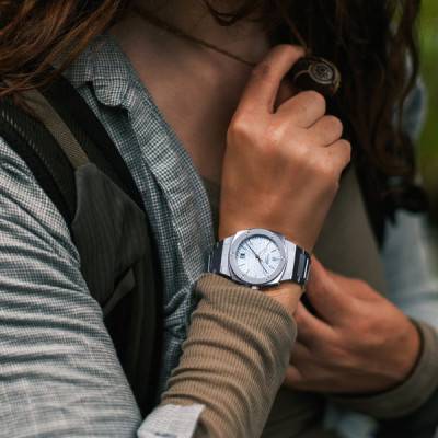 Alpiner Extreme Quartz AL-220LB2AE6B Watch - Alpina