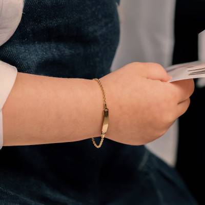 750/1000 Yellow Gold Rectangular Baby ID Bracelet Rolo Chain, Adjustable Length 13 cm - Bambins