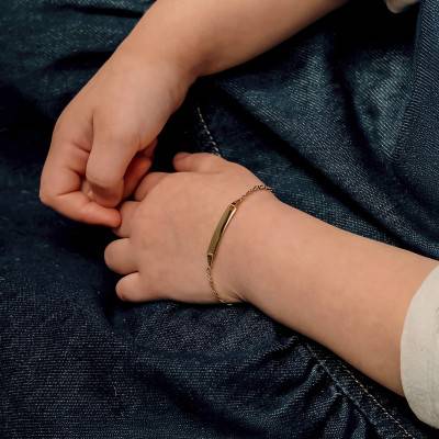 Yellow Gold Rectangular Baby ID Bracelet with Alternating Oval Link Chain, Adjustable Length 14 cm - Bambins
