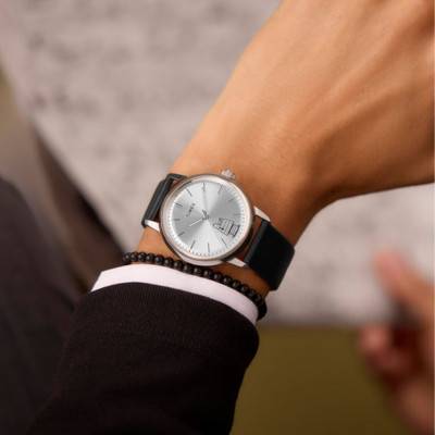 Montre Timex x Peanuts® Marlin® 75th Anniversary Edition 40 mm TW2Y10000 - Timex