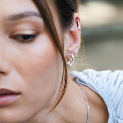 Boucles d'oreilles Coeur en Or Blanc 375 & Oxydes de Zirconium - Emanessence