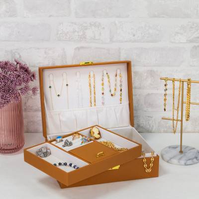 Camel Jewelry Box, 23x17x8 cm - Les Essentiels