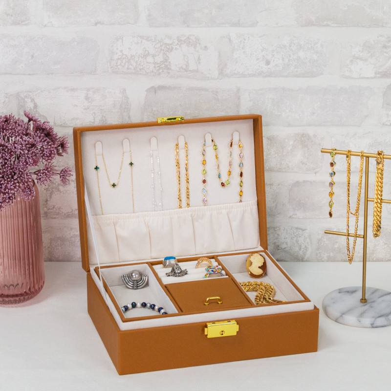 Camel Jewelry Box, 23x17x8 cm - Les Essentiels
