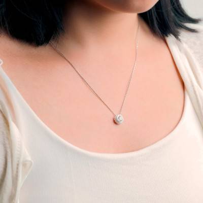 925 Silver & Stone Twisted Round Pendant - Emanessence