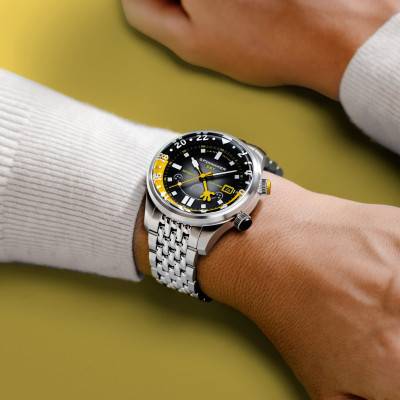 Montre Bradner Gmt Automatic Spongebob Squarepants Bubbly Grins Limited Edition - SP-5162-11 - Spongebob Yellow - Spinnaker