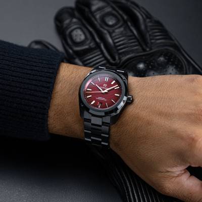 Essence Ceramica COSC Automatic 41mm Watch - Gamaret - Formex