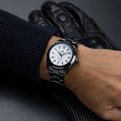 Essence Ceramica COSC Automatic 41mm Watch - Arctic White - Formex