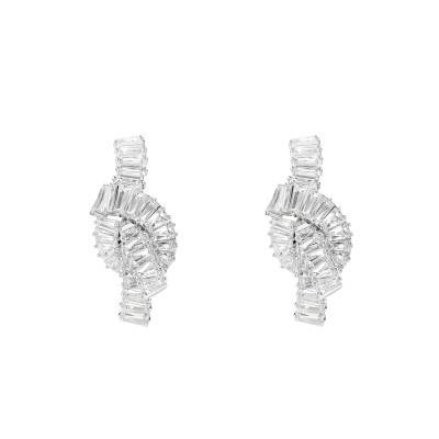 Boucles d'Oreilles Matrix Nœud Blanches en Métal Rhodié - 5727040 - Swarovski