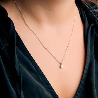 Pendentif en Platine, Diamant de Synthèse Taillé Emeraude de 0,30 ct à 1,00 ct - Ocarat