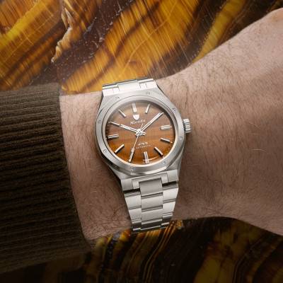 Montre F77 Tiger Eye Mark I 68032A77 - Nivada Grenchen