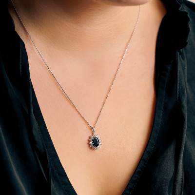 375/1000 White Gold, Black Sapphire & Cubic Zirconia Pendant - Emanessence