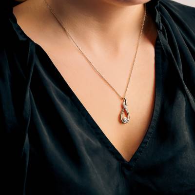 Yellow Gold-Plated 925 Silver & Lab-Grown Diamond 0.25 ct Interlaced Drop Necklace, 46 cm Length - Emanessence