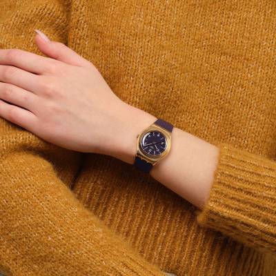 Montre Heart Of Burgundy YLG413 - Swatch