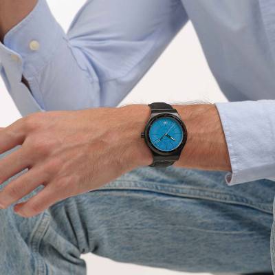 Blackcloak Mechanism Watch YIB408 - Swatch