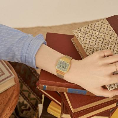Classic Edgy Watch A700WEMG-9AEF - Casio Vintage