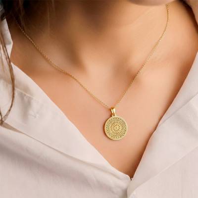 Médaille Rosace de Notre Dame en Plaqué Or Jaune, Diamètre 22 mm - Lumiosa