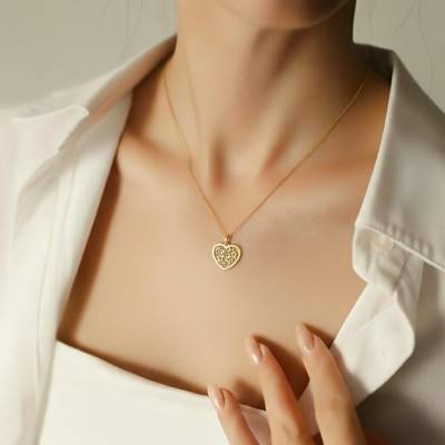 Pendentif Coeur Floral Ajouré en Or Jaune 750 - Emanessence