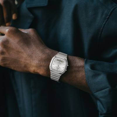 Vintage AQ-240E-7AEF Watch - Casio Vintage