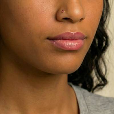 750 Yellow Gold & Pink Ruby Nose Piercing - Lumiosa