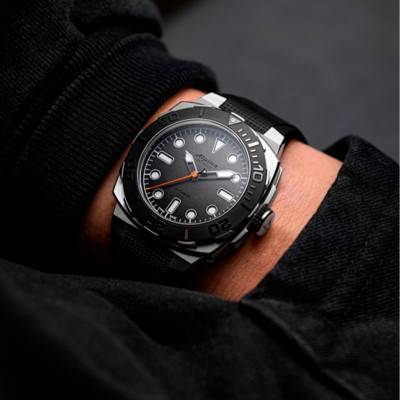Seastrong Diver Extreme Automatic Alpina x The Real Time Show AL-520G3VE6 Watch - Alpina