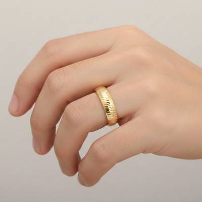 375 Yellow Gold Half-Dome Striped Wedding Ring, Width 5 mm - Amore