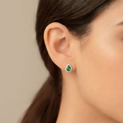 375 Yellow Gold & Green Zirconia Pear-Cut Stud Earrings - Emanessence