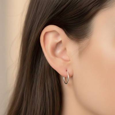 925 Silver Chiseled Hoop Earrings, 15 mm Diameter - Emanessence