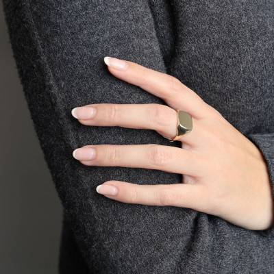 375/1000 Yellow Gold Square Signet Ring - Imperium