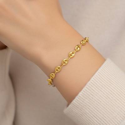 375/1000 Yellow Gold Coffee Bean Chain Bracelet, 18 cm Length - Manillon