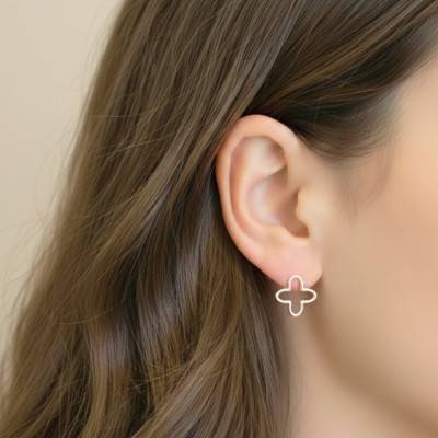 925/1000 Silver Clover Stud Earrings - Artemis