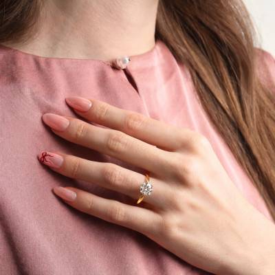 375/1000 or 750/1000 Yellow Gold IGI-Certified 2.00 ct Lab-Grown Diamond Solitaire Ring - Alliantine