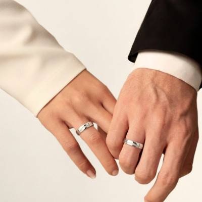 Alliance à Liseré Satiné en Or Blanc 375, Largeur 4 ou 5 mm - Amore