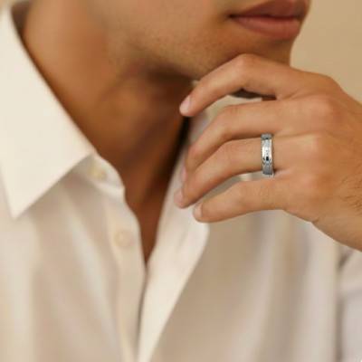 Alliance Ruban Mate en Or Blanc 375, Largeur 4 ou 5 mm - Amore