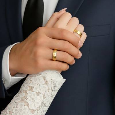 Alliance Ruban Brossée en Or Jaune, Largeur 4 ou 5mm - Amore