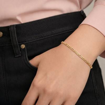 Yellow Gold-Plated Figaro Chain Bracelet, Length 18 cm to 21 cm, Width 7.60 mm - Manillon