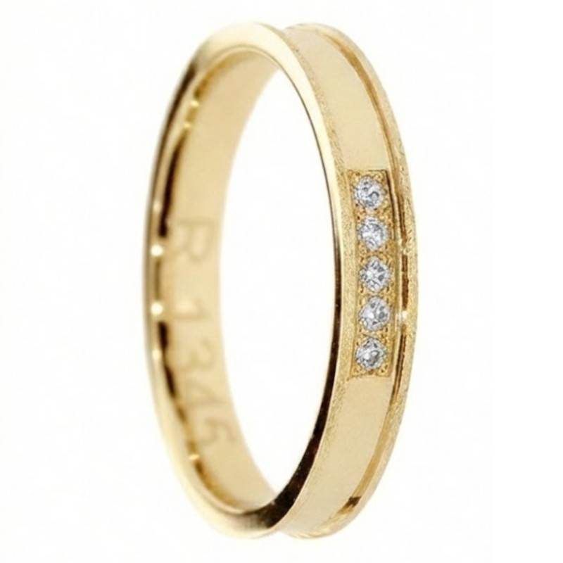 Alliance Concave Brossée en Or Jaune 375 & Diamants de Synthèse 0,05 ct, Largeur 3 à 5 mm - Amore