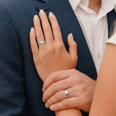 Alliance Ruban Brossée en 2 Ors Blanc et Jaune 375, Largeur 4mm - Amore